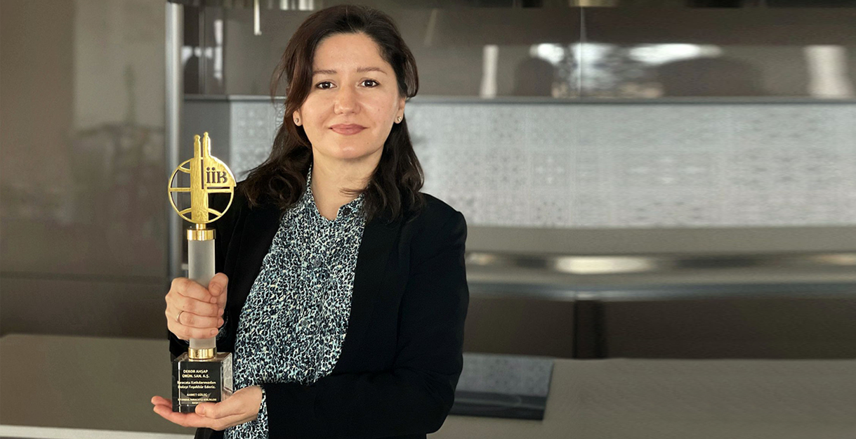 İstanbul Mobilya, Kâğıt ve Orman Ürünleri İhracatçıları Birliği’nden Lineadecor’a Teşekkür Plaketi
